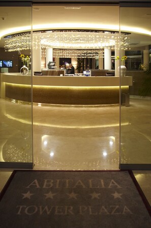 Property entrance - Hotel Pisa Tower Plaza (Pisa)