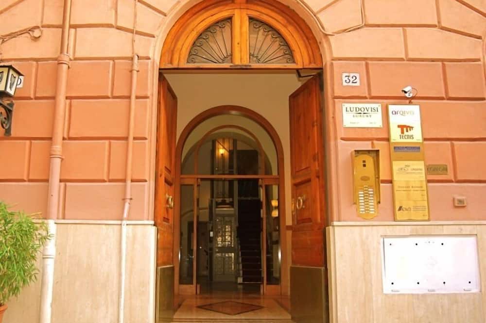 Ludovisi Luxury Rooms