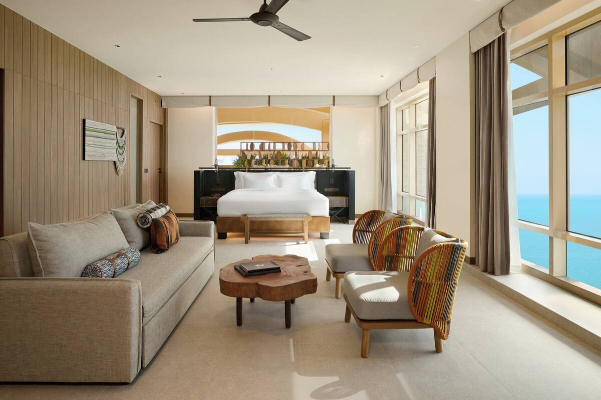 in-room safe, desk, blackout curtains, soundproofing