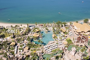Aerial view - Centara Grand Mirage Beach Resort Pattaya (Pattaya)