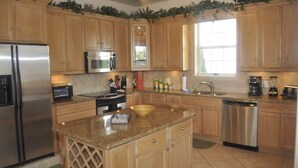 Deluxe Room - Cutter's Landing By Living Easy Abaco (Marsh Harbour)