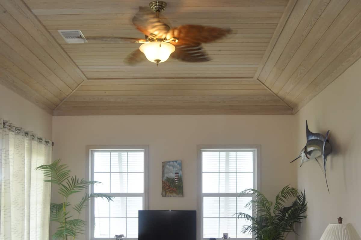 Deluxe Room | Living area