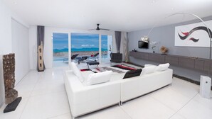 Seaview Executive Private Pool Suite 1 bedroom | Living area - Infinity Residences & Resorts Koh Samui (Koh Samui)