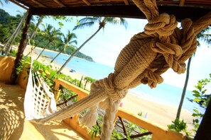 Ropa de cama de alta calidad, colchones Select Comfort, minibar