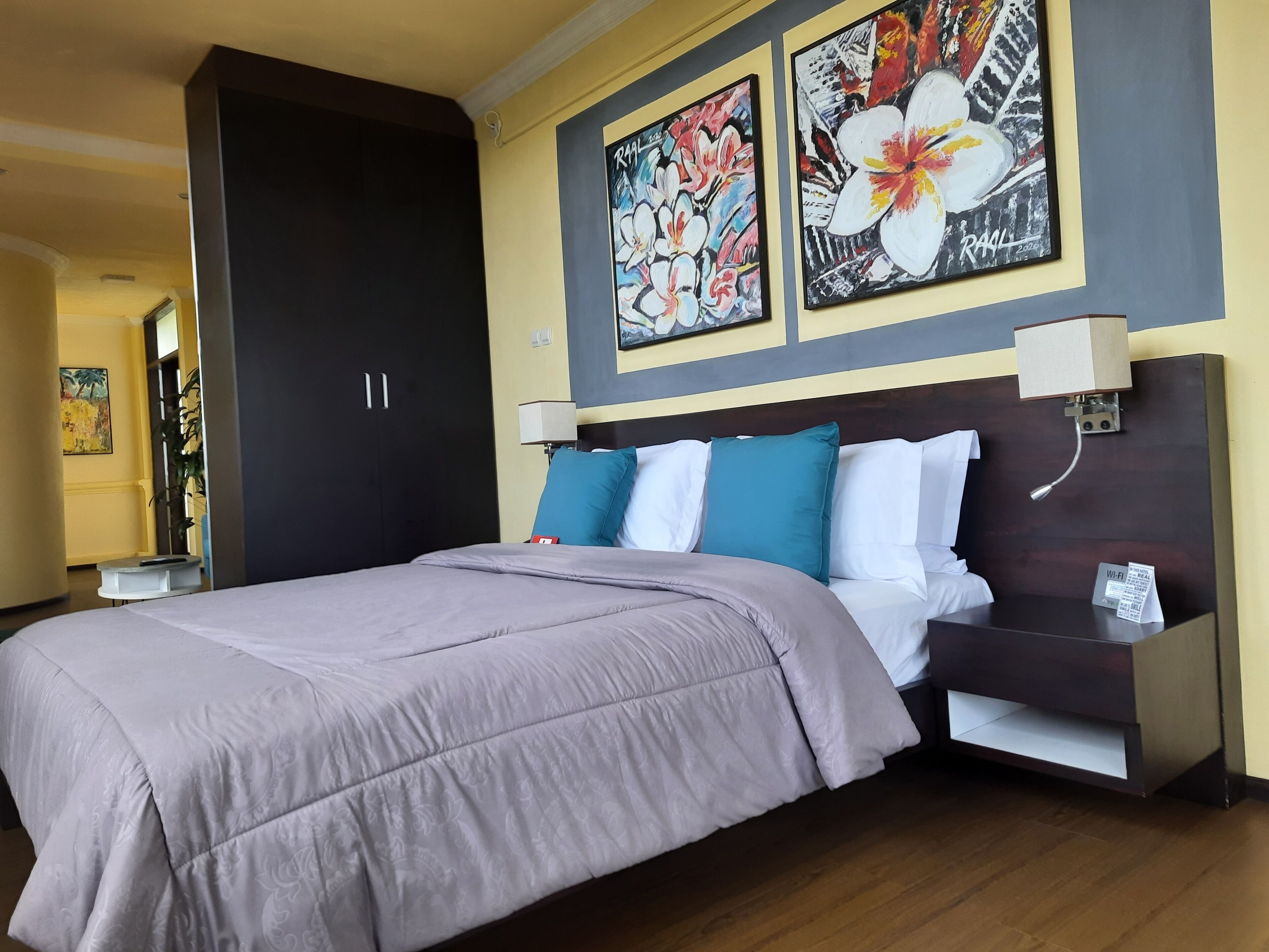 junior studio suite | 1 bedroom, premium bedding, down duvets, pillow-top beds