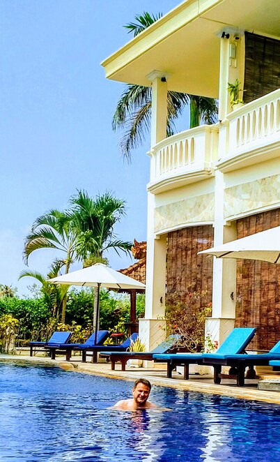 Bali Paradise Hotel Boutique Resort