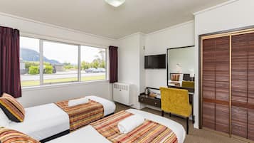 Desk, iron/ironing board, free WiFi, bed sheets