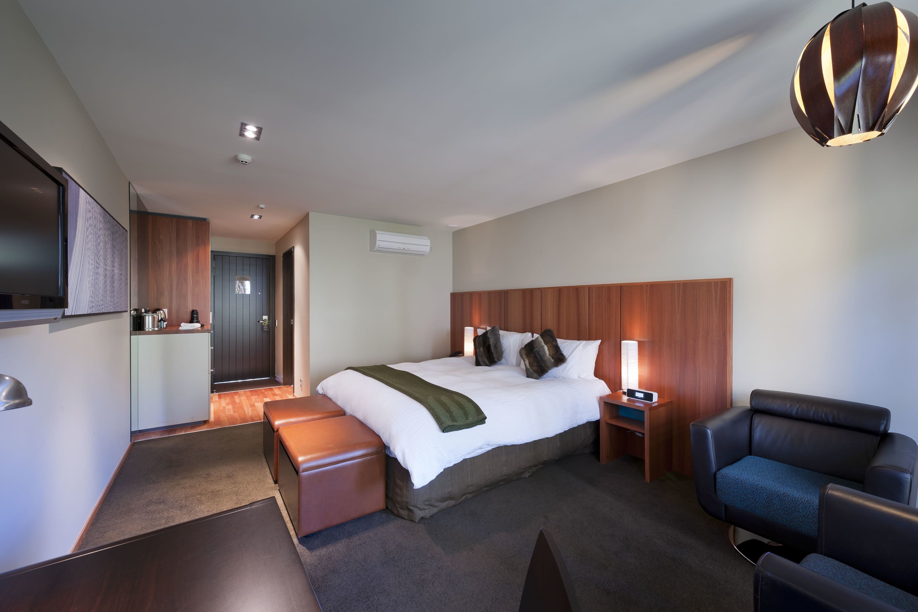 premium bedding, in-room safe, desk, iron/ironing board