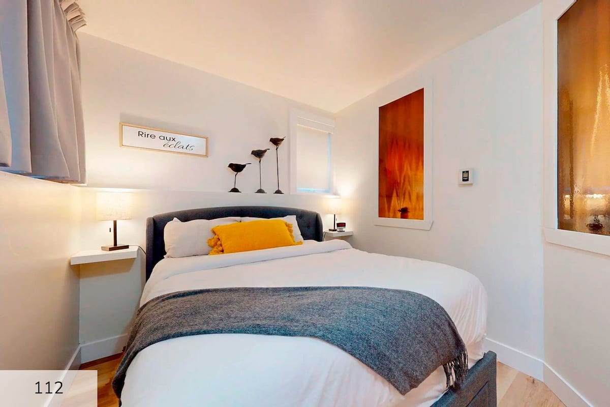 Ropa de cama hipoalergénica y cortinas blackout