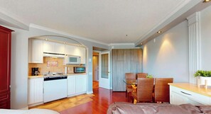 Studio Supérieur, 1 grand lit et 1 canapé-lit | Cuisine privée