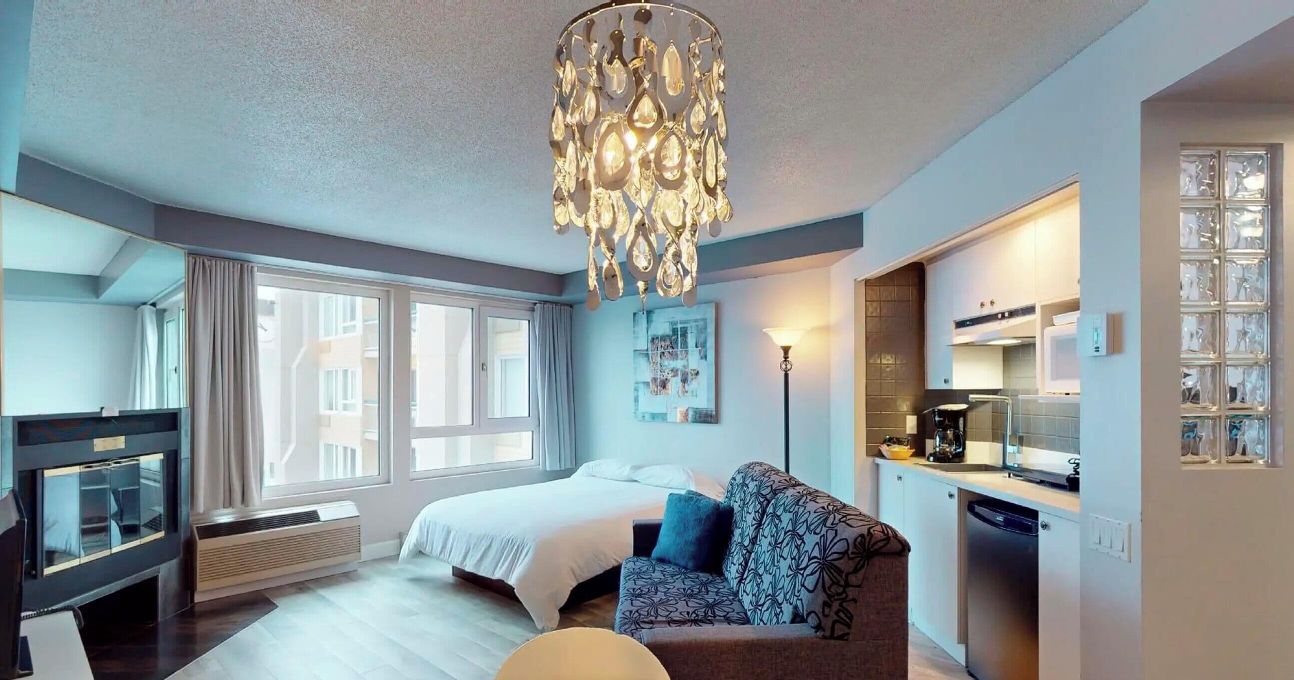 Studio, 1 Queen Bed (FOR 2 - Ski-in/Ski-out) | Hypo-allergenic bedding, blackout curtains, iron/ironing board