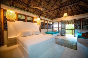 Peralatan tempat tidur premium, tilam berlapik, bar mini 