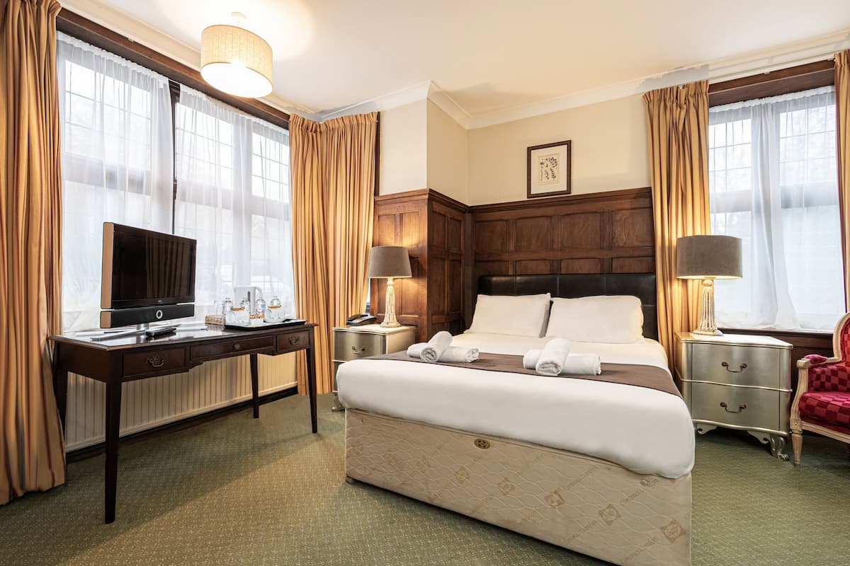Superior-Vierbettzimmer, mit Bad