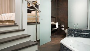 Suíte sênior, 1 cama King | Parte interna