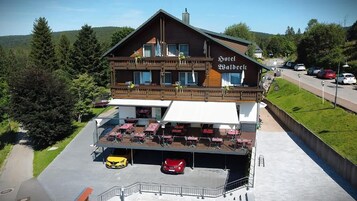 Fachada de la propiedad