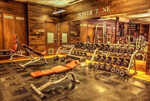 Fitness facility - Mango Aparthotel (Budapest)