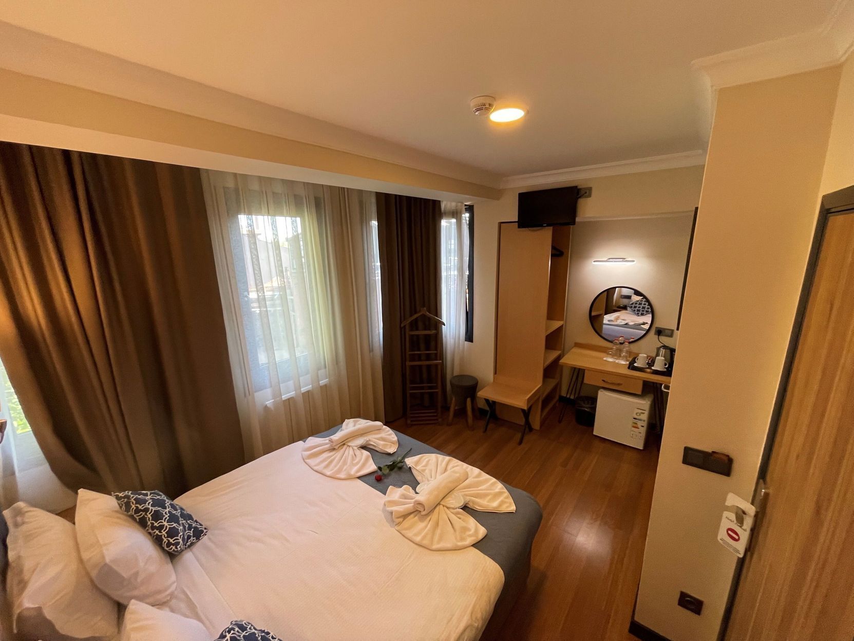 3 Schlafzimmer, hochwertige Bettwaren, Pillowtop-Betten, Minibar