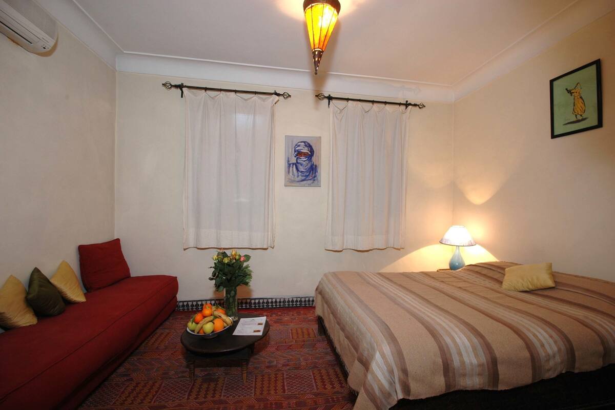 Double Room (Saliha)