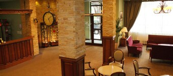 维尔加卡托维兹机场酒店