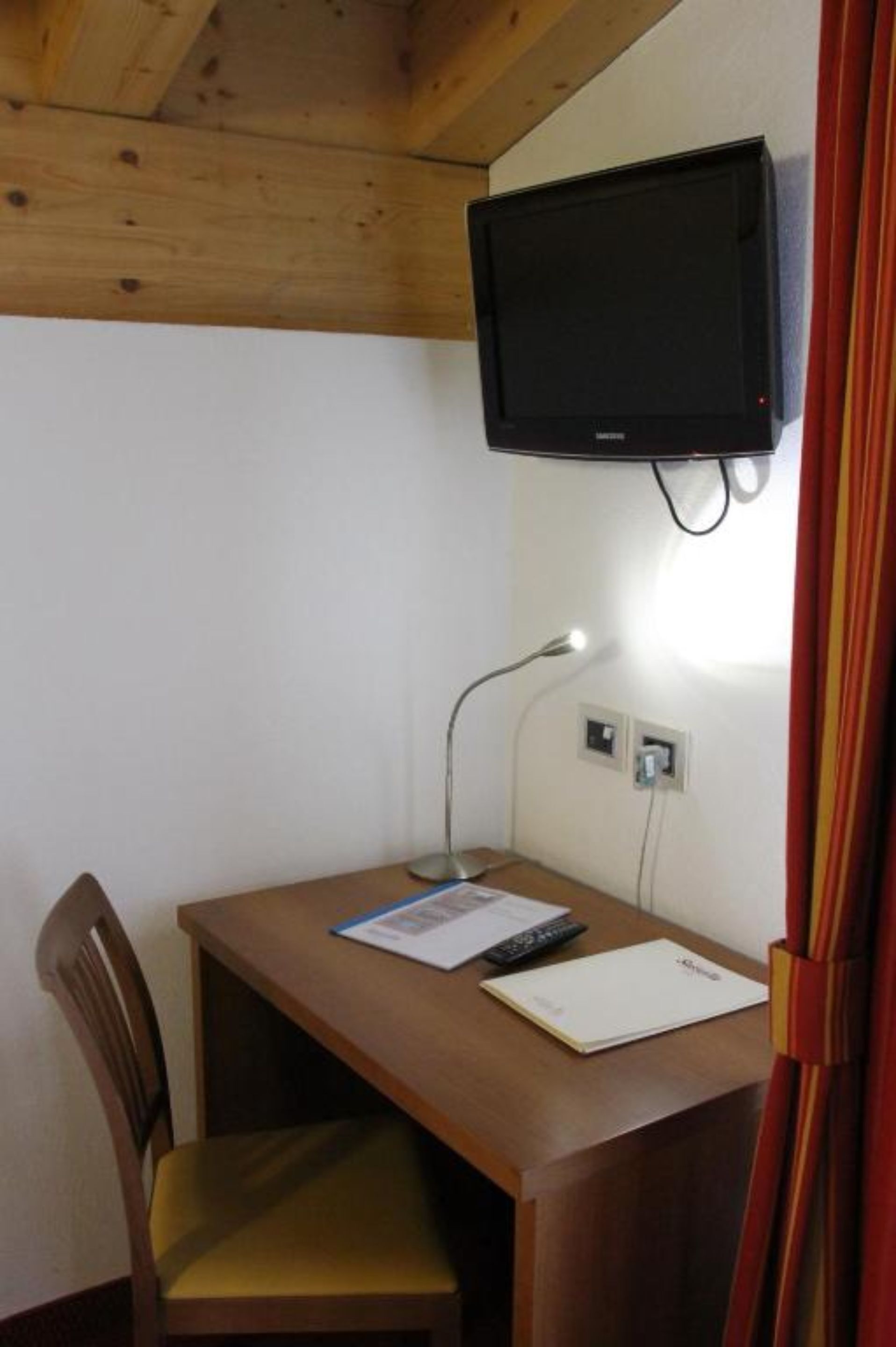 superior double room, mountain view (free access wellness centre) | premium bedding, down duvets, minibar, in-room safe