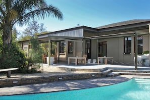 Restaurant - Ibhayi Guest Lodge (Port Elizabeth)