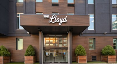 The Lloyd Stamford, Tapestry Collection by Hilton