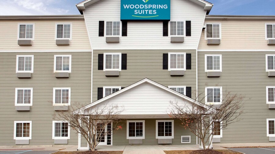WoodSpring Suites Chesapeake - Norfolk South