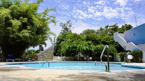 2 outdoor pools, pool umbrellas, sun loungers