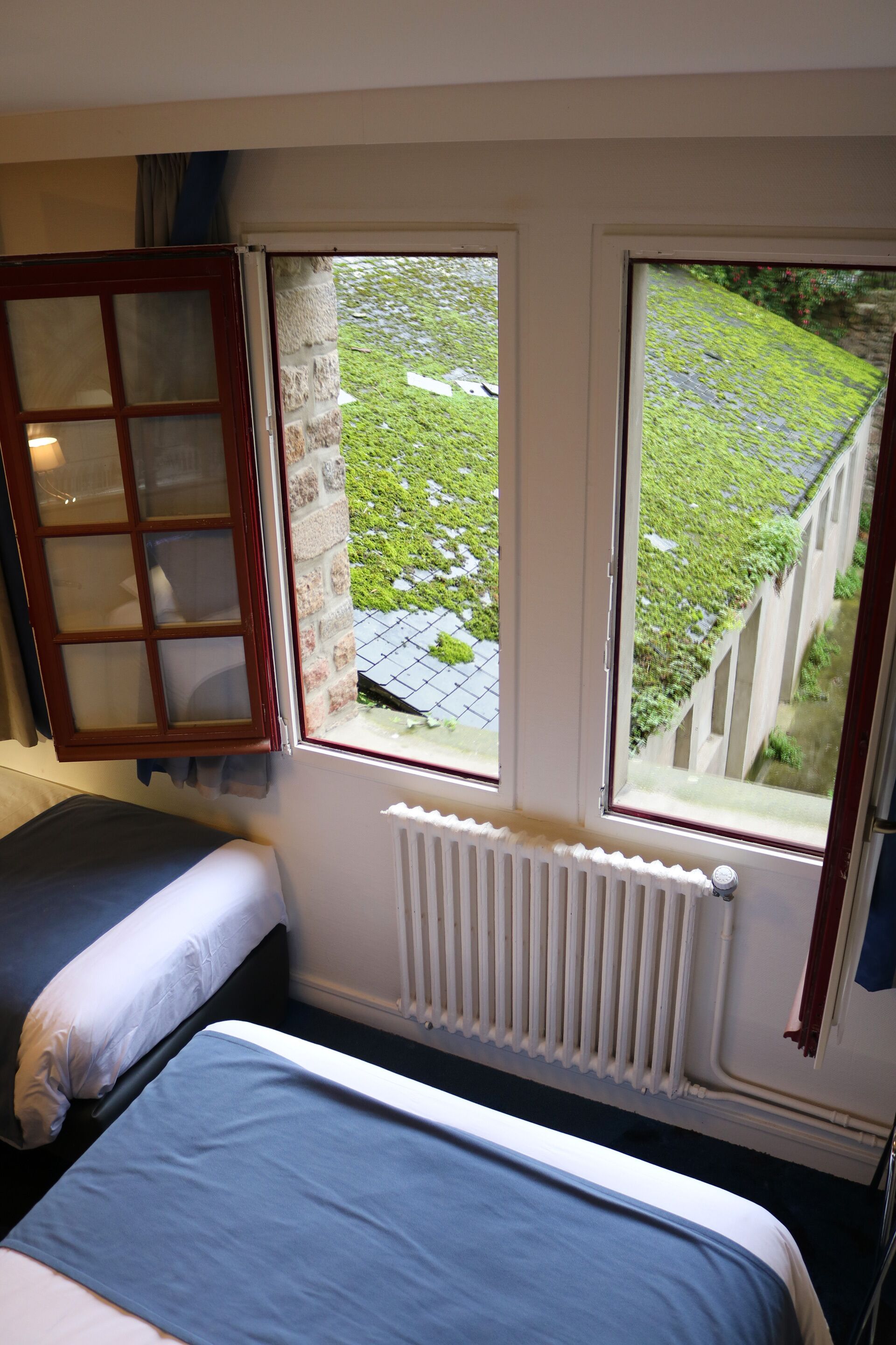 Dreibettzimmer, Annex (Saint-Michel) | Blick auf den Innenhof