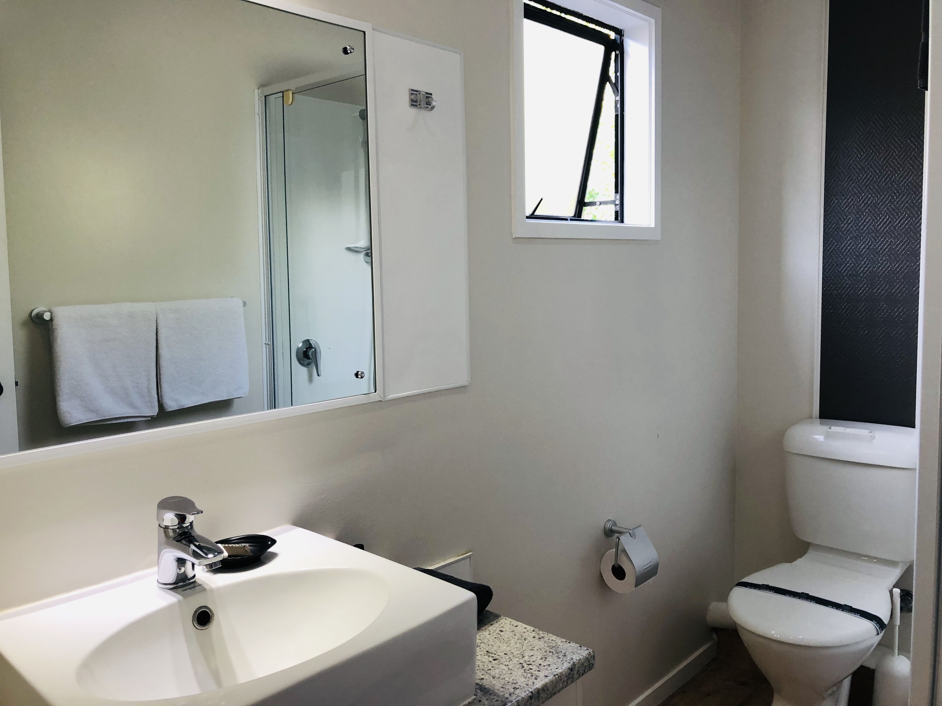 Foto - Tudor Court Motor Lodge