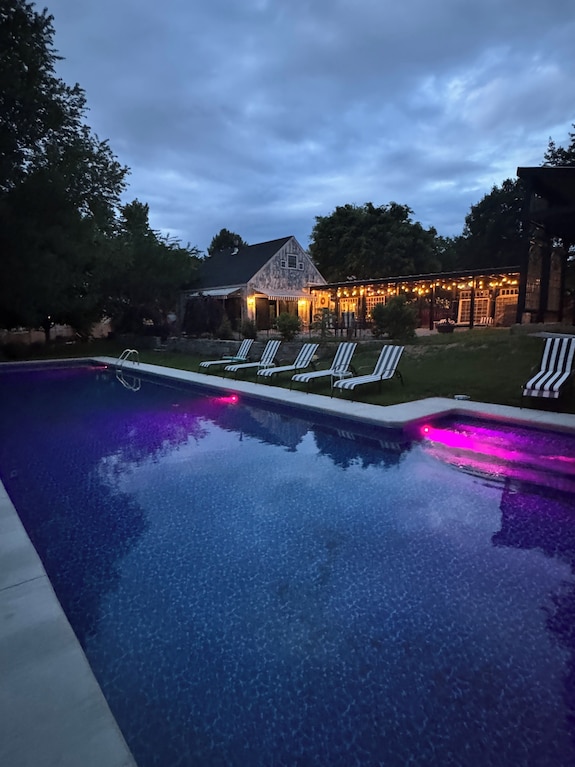 The Connecticut River Valley Inn, Glastonbury - Bed & Breakfast | Book Instantly