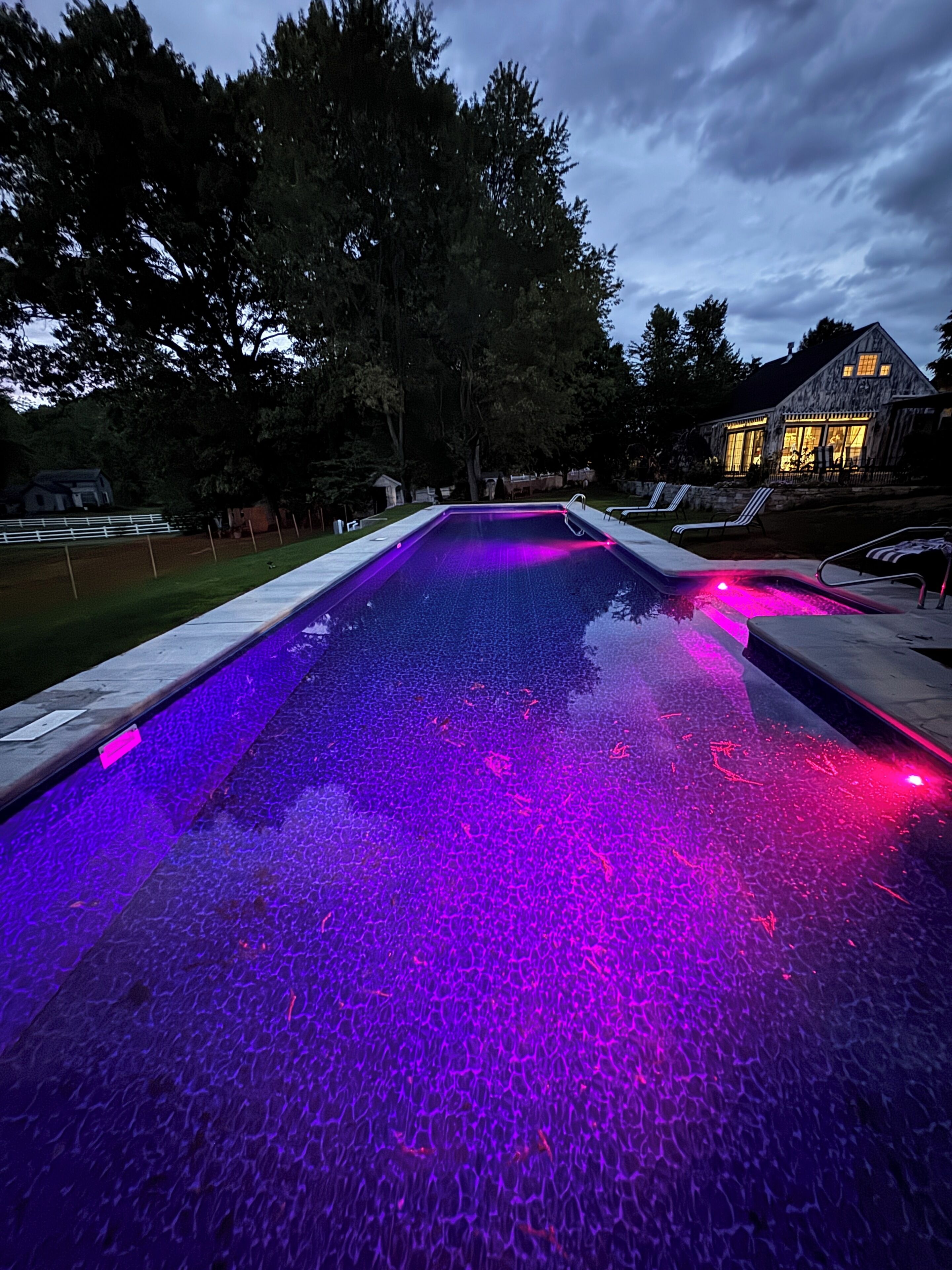 Exercise/lap pool