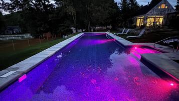 Exercise/lap pool