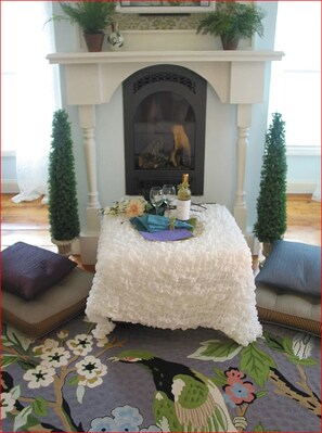 Habitación, baño privado (Spring Rain Suite) | Escritorio, cortinas blackout y insonorización