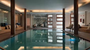 Salas de tratamiento para parejas, un sauna, baño turco