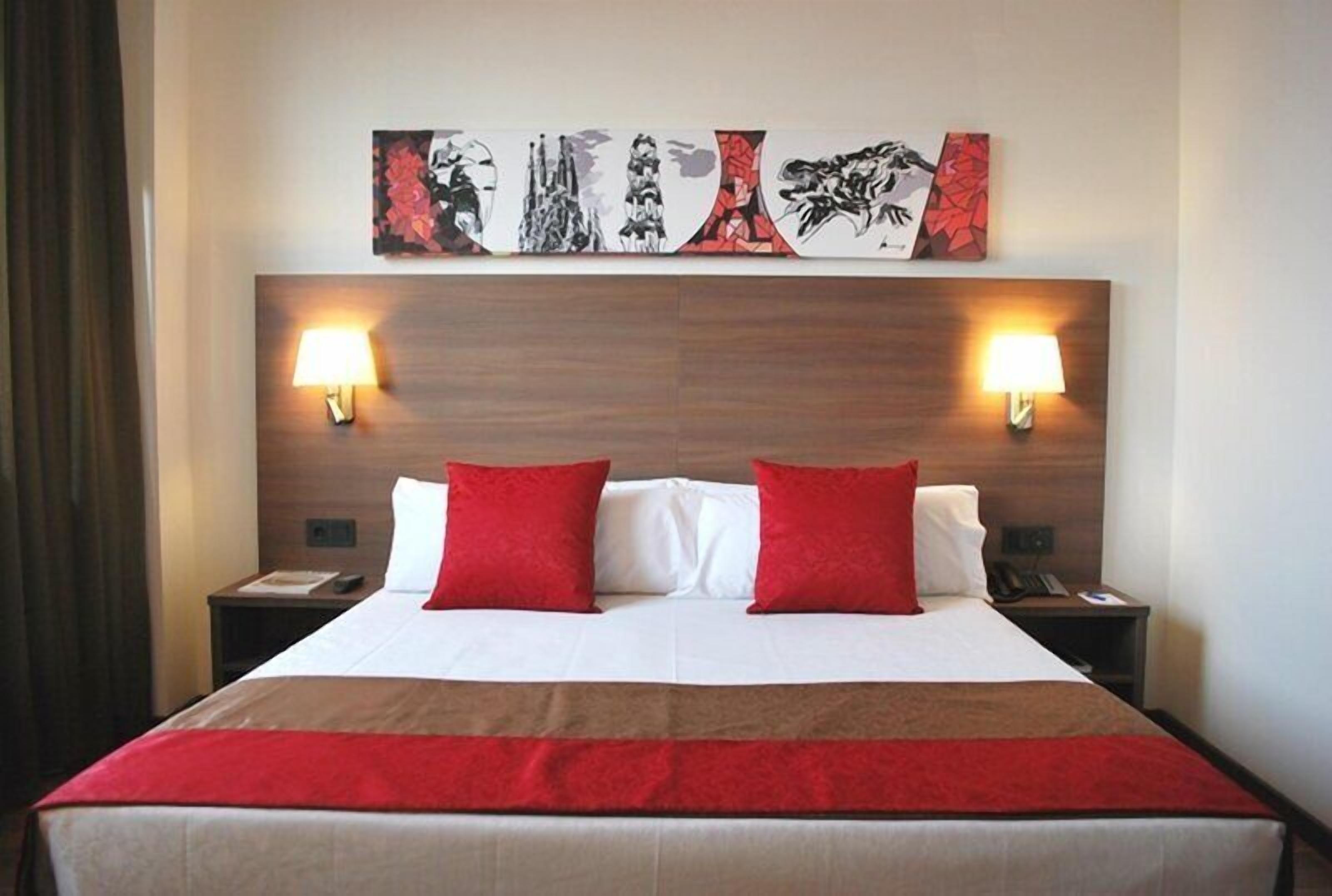 Chambre Simple | Coffres-forts dans les chambres, bureau, rideaux occultants