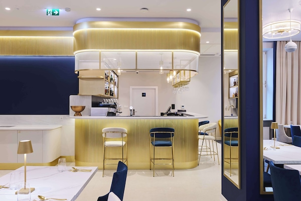 Bar (en la propiedad)