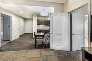 Suite, Accessible, Non Smoking | Private kitchen | Full-size fridge, microwave, stovetop, dishwasher