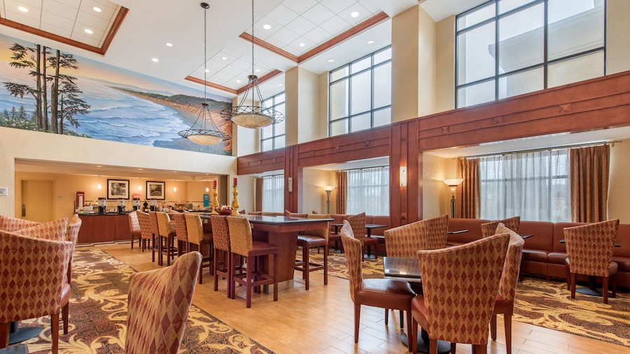 Hampton Inn & Suites Arcata