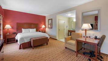 Studio one king non smoking | Premium bedding, down comforters, pillowtop beds, in-room safe