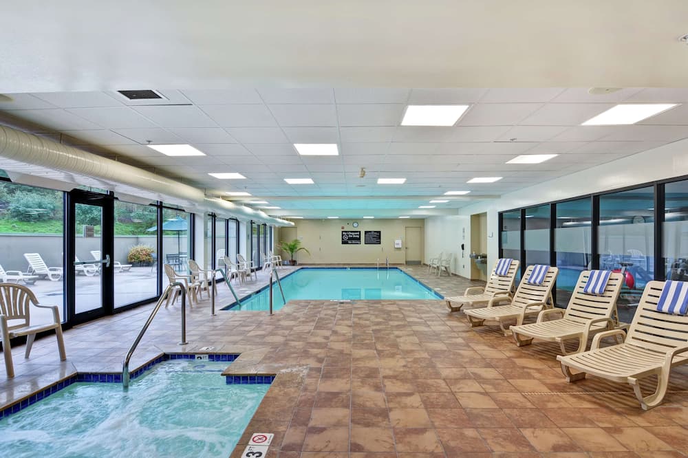 luxury hotels in Wilkes-Barre, Pennsylvania
