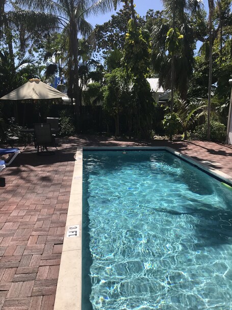 New Orleans House Gay Men Adult Resort - Image 1