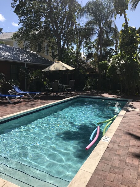 New Orleans House Gay Men Adult Resort - Image 3