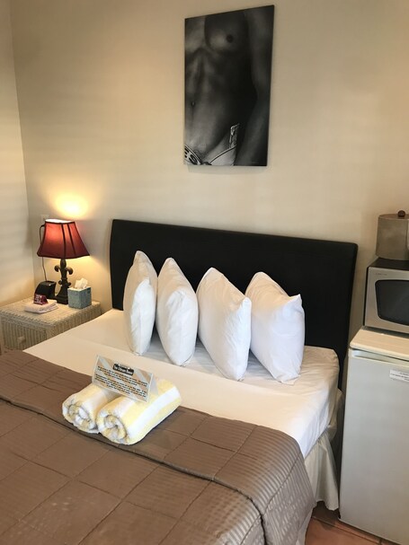 New Orleans House Gay Men Adult Resort - Image 4