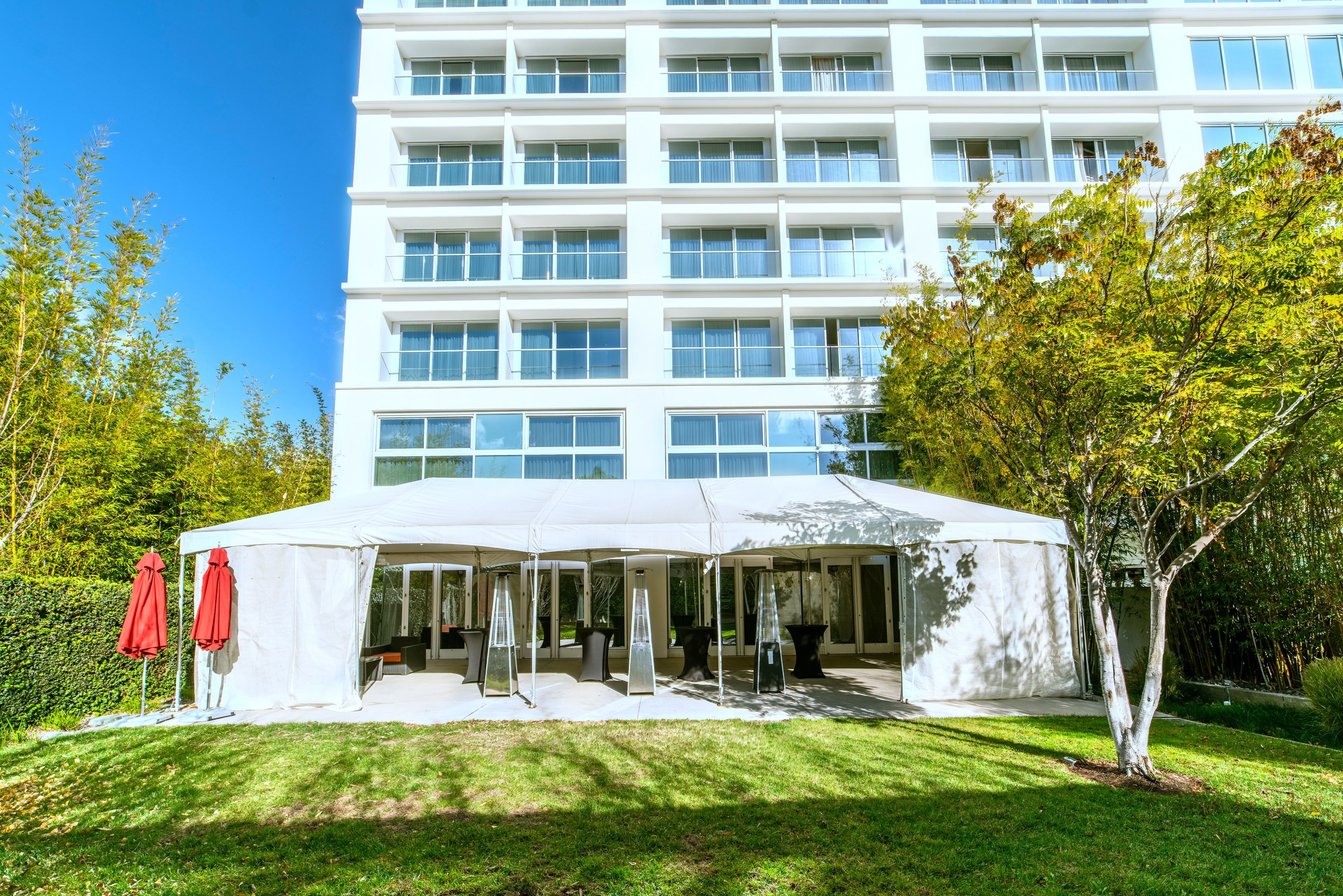 outdoor banquet area