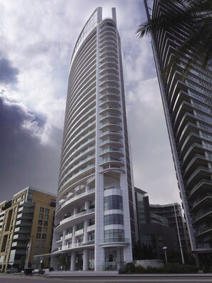 Ngoại thất