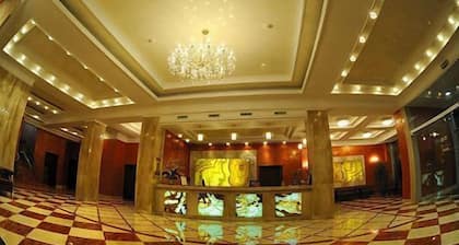 Mir Hotel In Rovno