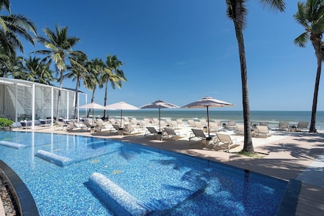 Beach/ocean view