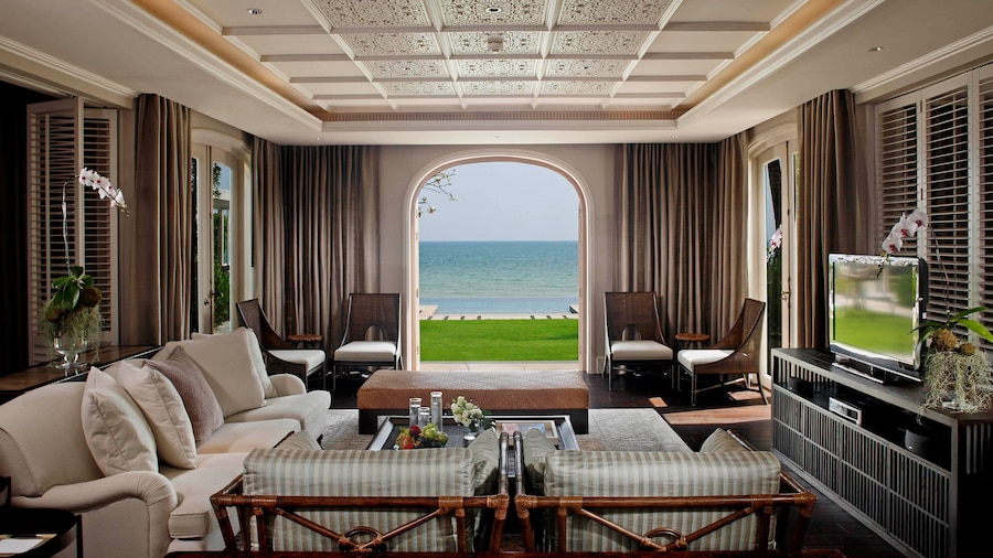 Intercontinental Hua Hin Resort by IHG