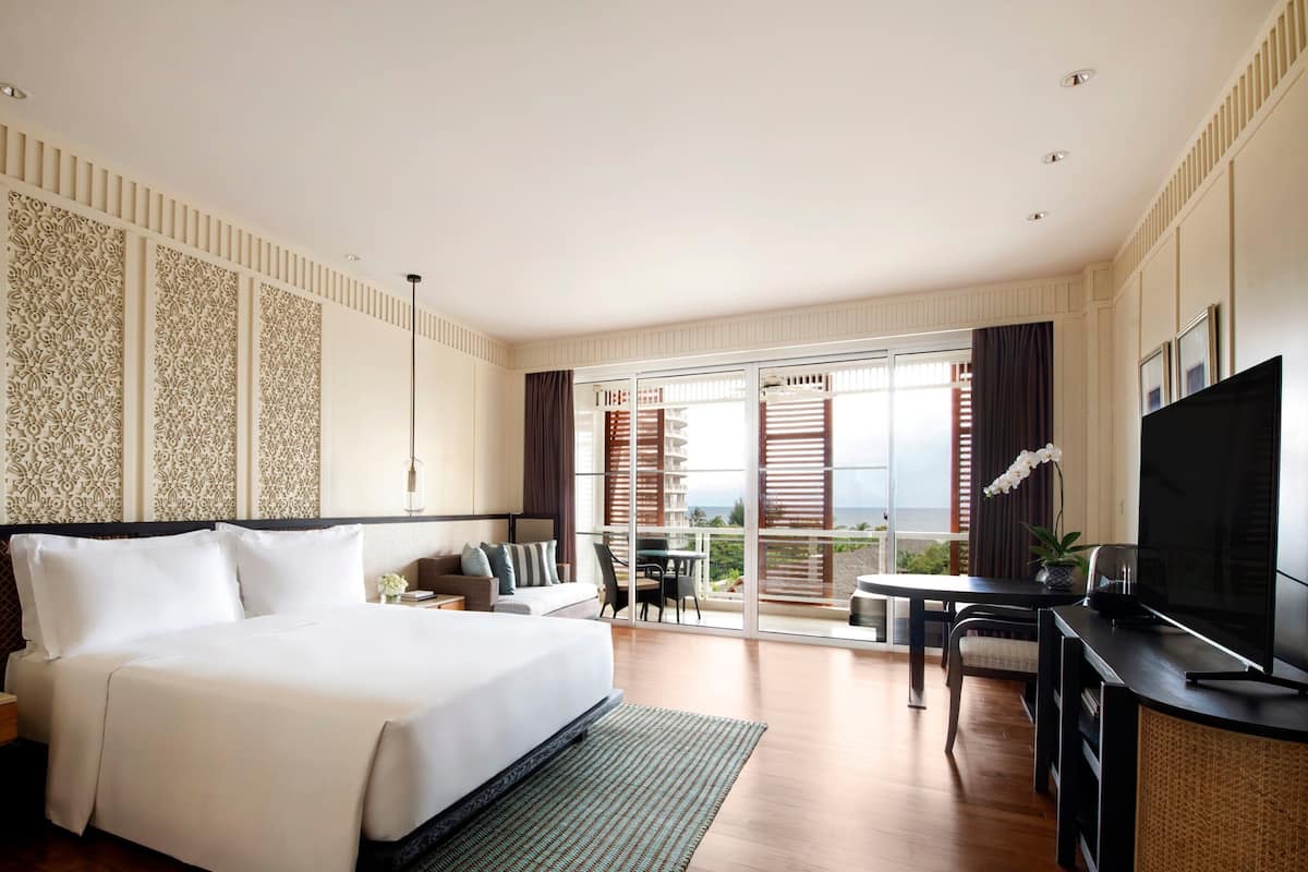 Premium Room, 1 King Bed, Ocean View